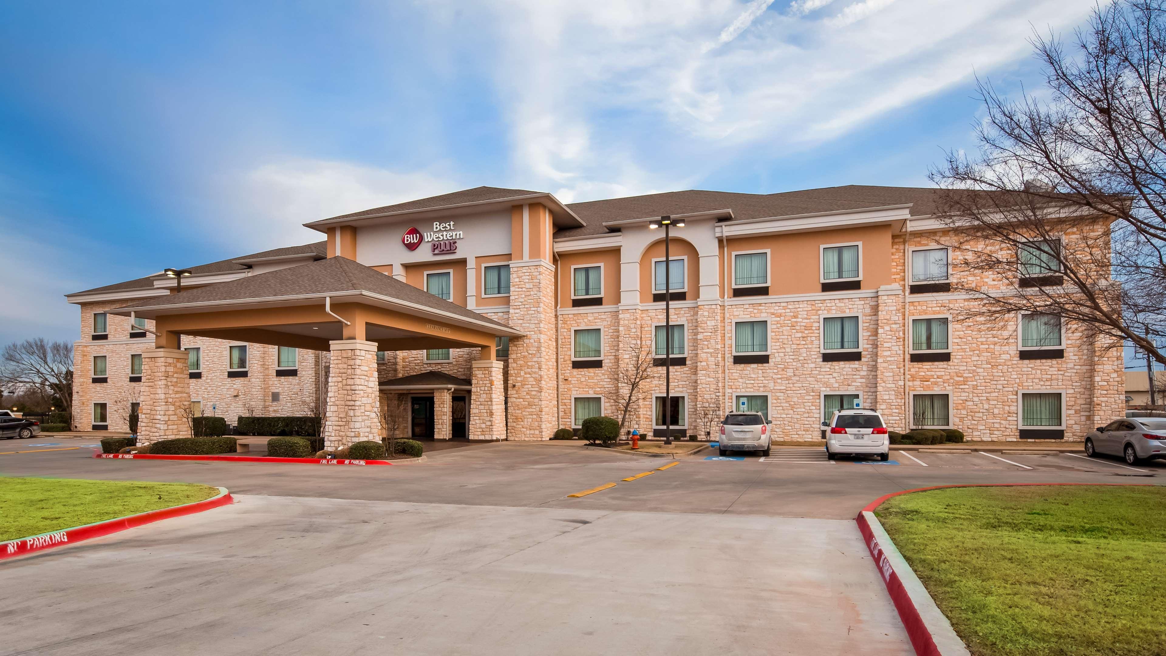 BEST WESTERN PLUS Christopher Inn&Suites Forney Exterior foto